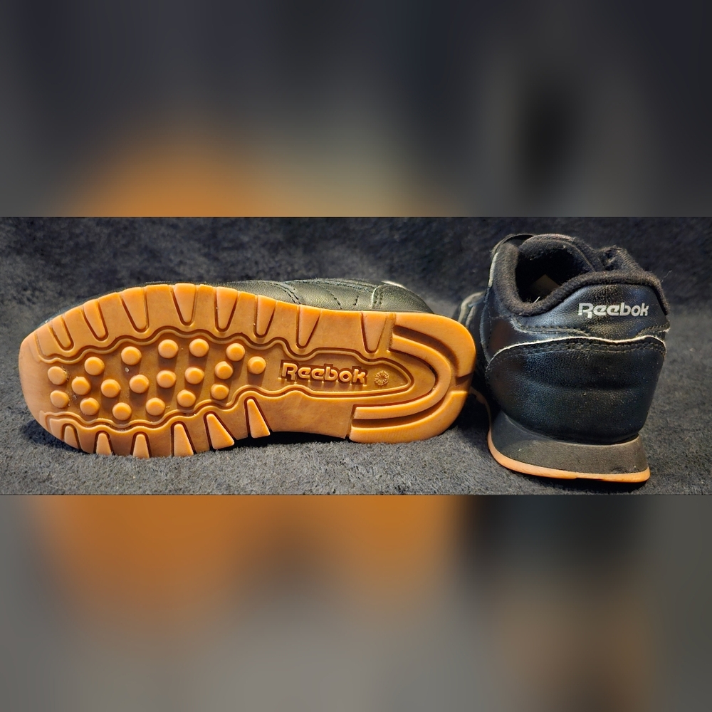 Boys reebok size 10C - Picture 2 of 6